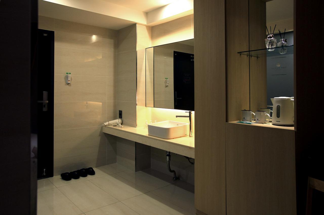 Suwon Top Cloud Hotel エクステリア 写真