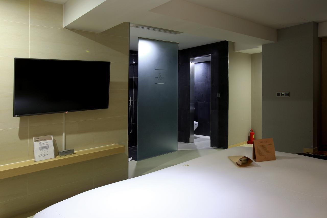 Suwon Top Cloud Hotel エクステリア 写真
