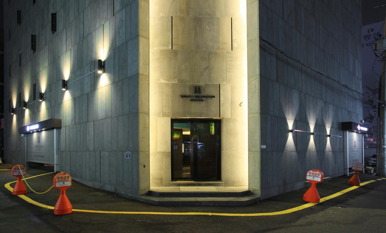 Suwon Top Cloud Hotel エクステリア 写真