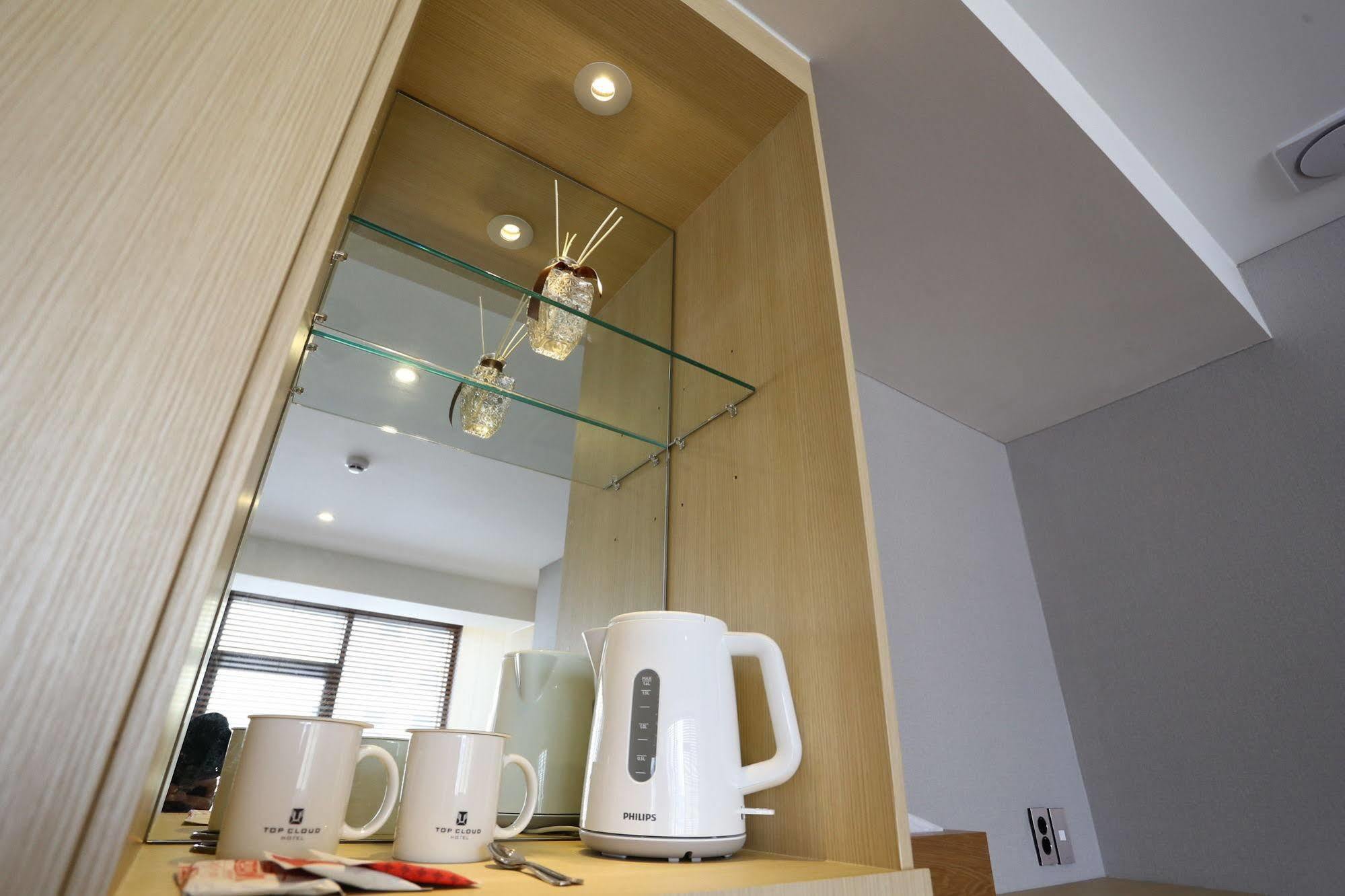 Suwon Top Cloud Hotel エクステリア 写真