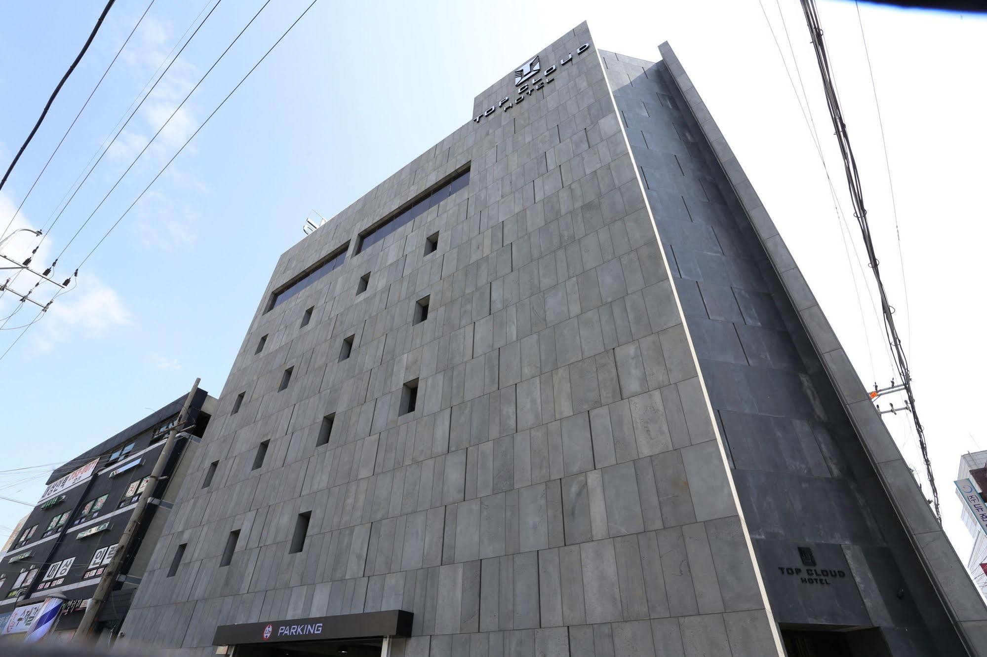 Suwon Top Cloud Hotel エクステリア 写真